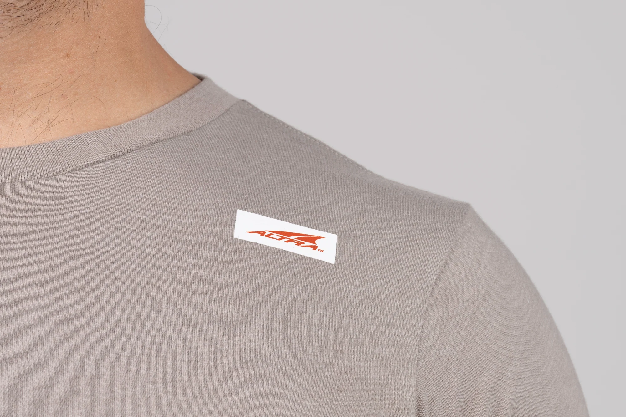 MEN'S LEGEND LONG SLEEVE - Image 8