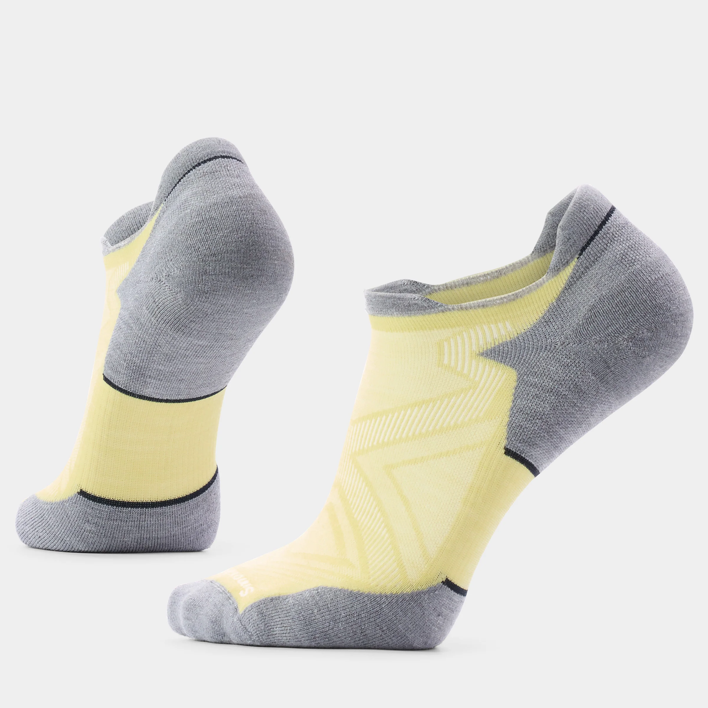 Run Targeted Cushion Low Ankle Socks - Image 3