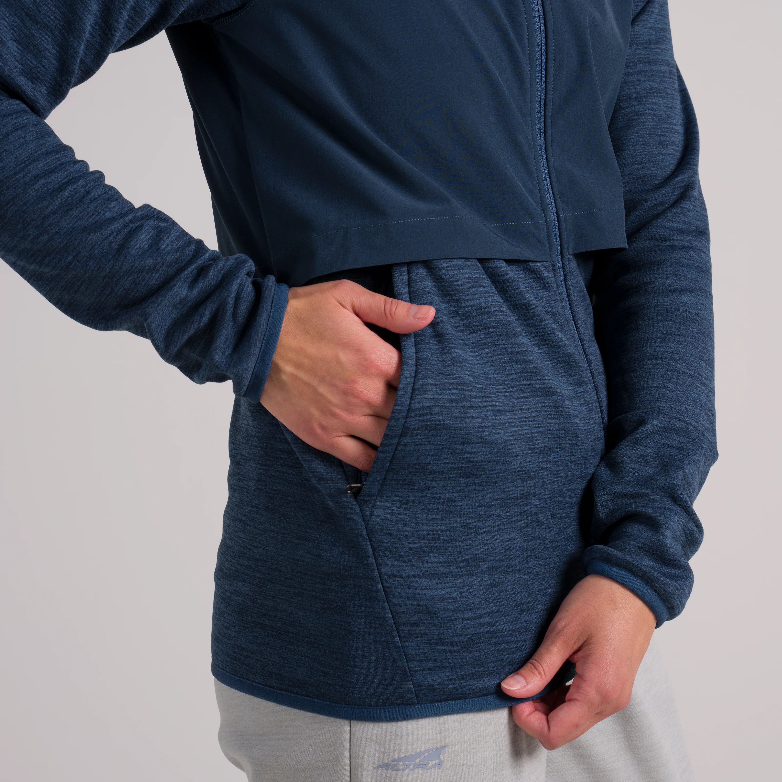 Women's Everyday Hybrid Jacket - Image 10