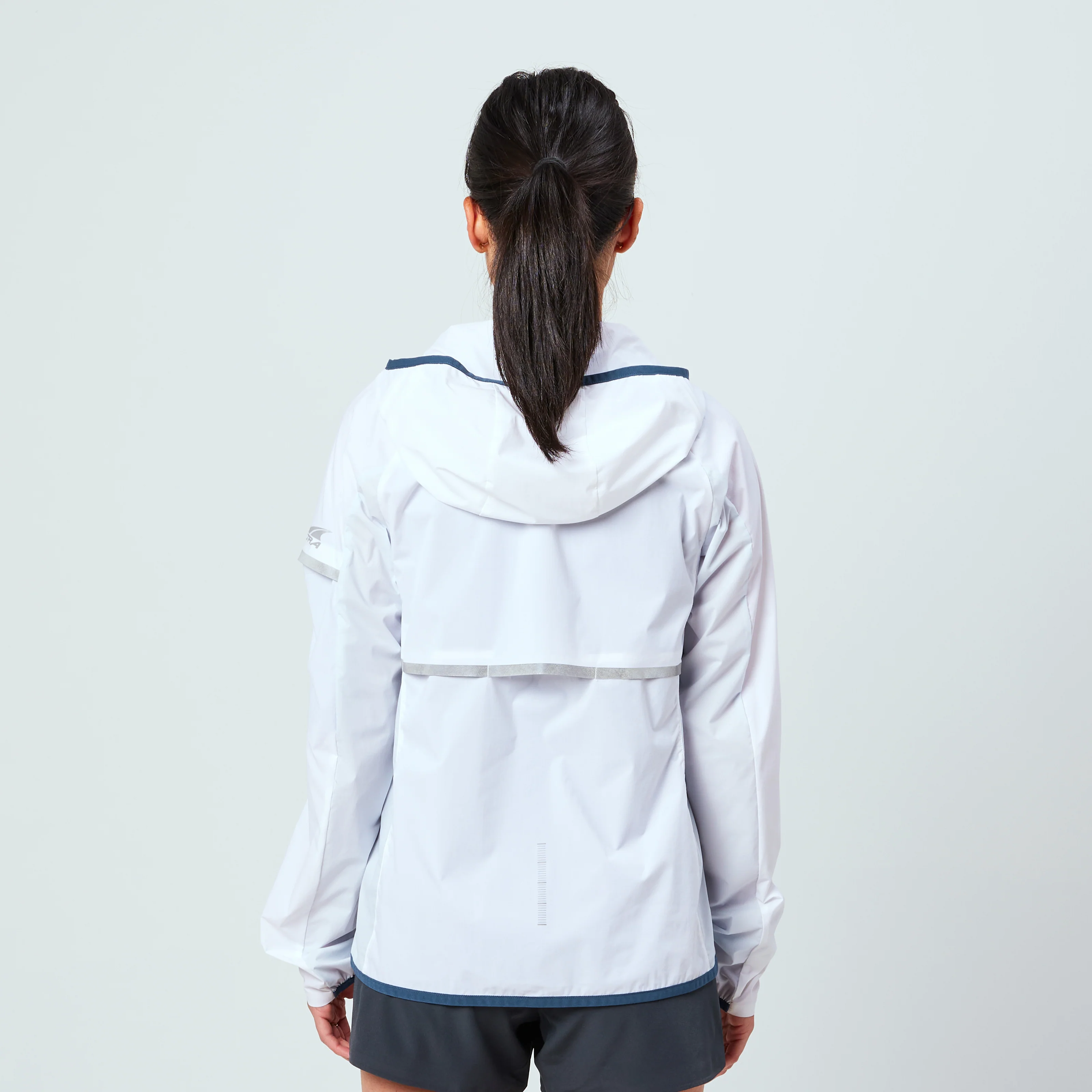 Women's Trail Wind Jacket - Image 8