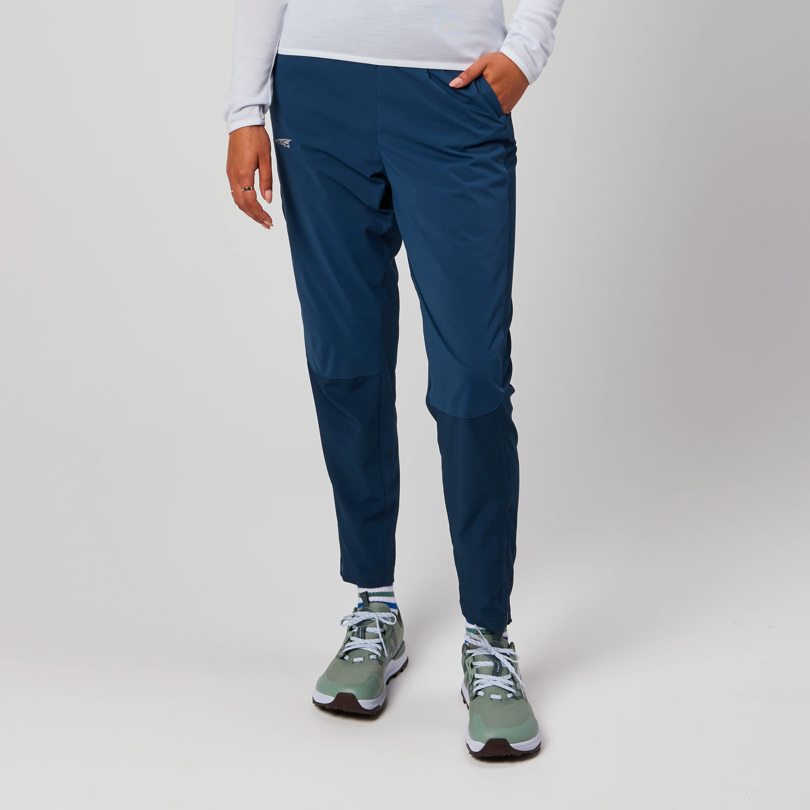 Women's Trail Wind Pant - Image 7